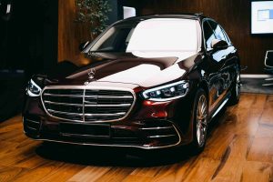 Luxury Car Rental Dubai Rates: Why Travelers Prefer Premium Independence